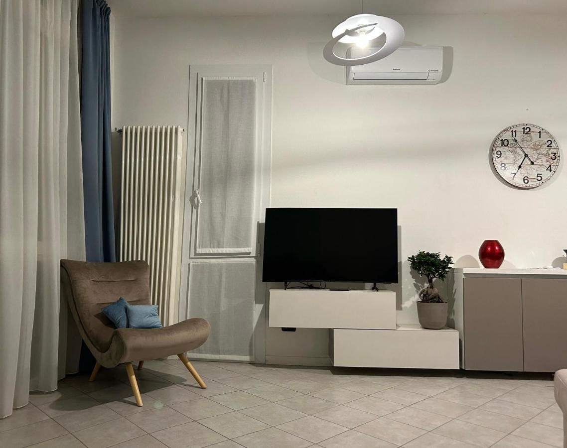 Holiday Sweet Apartment Мальчезине Экстерьер фото